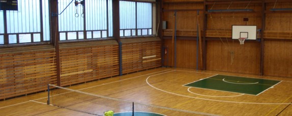 skola_DolniPocernice.jpg